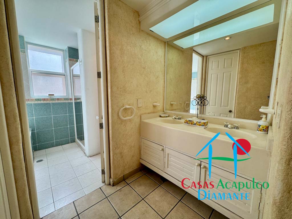 Brisas Diamante T7 199 - Recámara principal 6